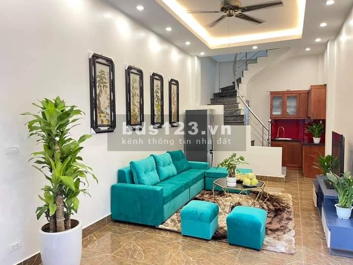 Ô tô đỗ cửa, ngõ thông, kinh doanh Vũ Tông Phan, Thanh Xuân, 40mx5T mới, lô góc, nhà mới 4 tỷ 9.