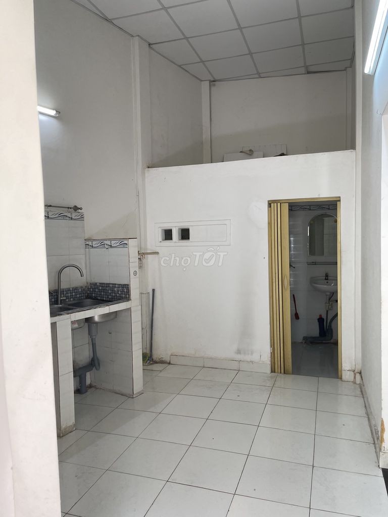 Bán nhà hẻm Trường Đăng Quế, Gò Vấp, dt 62m2, giá 2 tỷ 9, khu vực an ninh