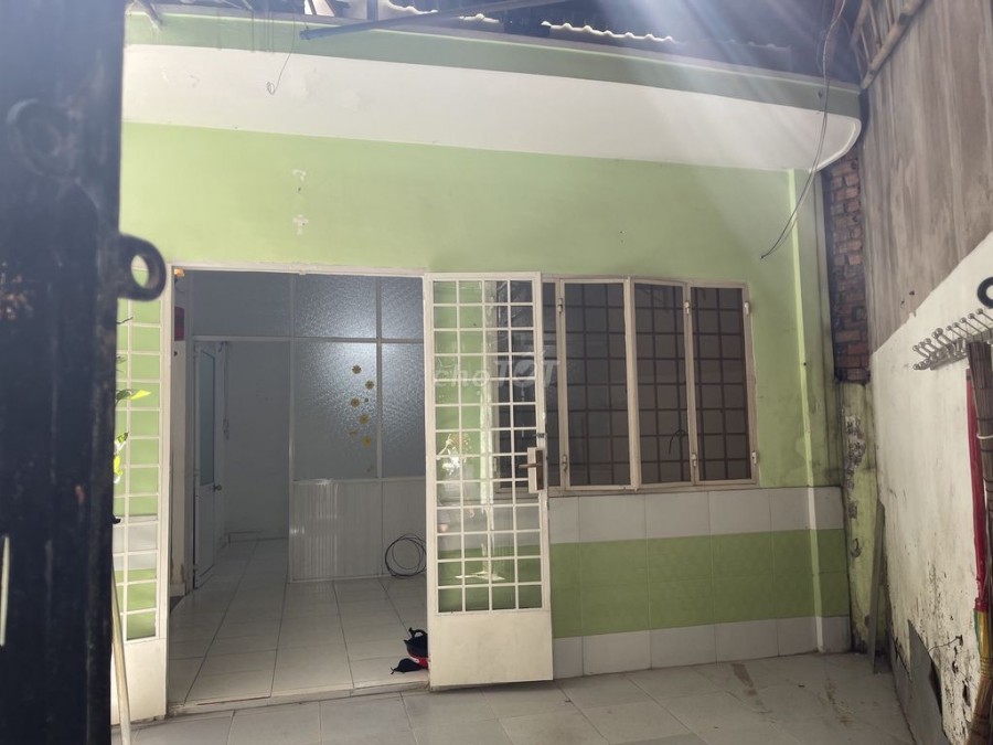 Bán nhà hẻm Trường Đăng Quế, Gò Vấp, dt 62m2, giá 2 tỷ 9, khu vực an ninh