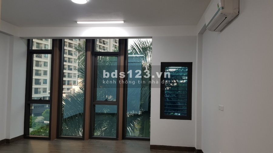 Cho thuê nhà nguyên căn Xuân Đỉnh: DT75m2x7 tầng, có thang máy, giá thỏa thuận