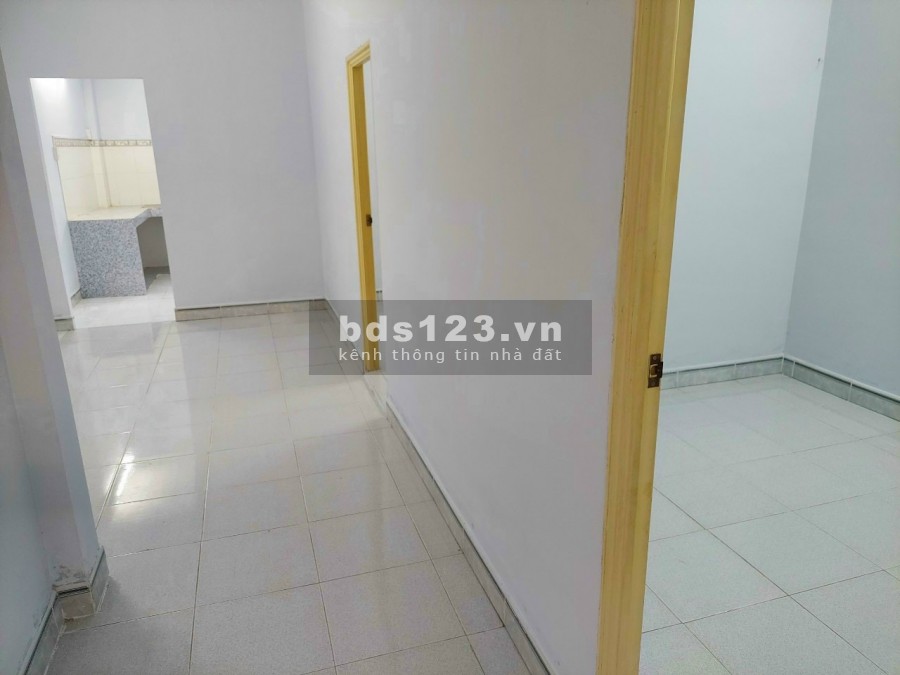Bán nhà sổ riêng thổ cư gần Song Ngữ Lạc Hồng Bửu Long diện tích 5x22