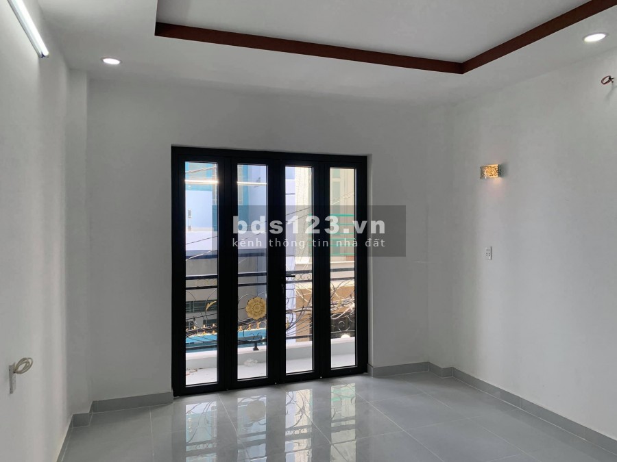 Bán nhà hẻm 1 xẹt Dạ Nam phường 3, Quận 8, 4. tầng đúc, giá bán chỉ 6.7 tỷ, lhcc