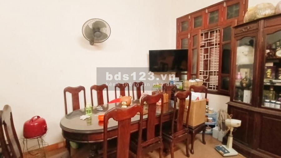 Lô góc 2 mặt thoáng gara trong nhà nội thất toàn gỗ xịn, liên hệ chính chủ 0385273465
