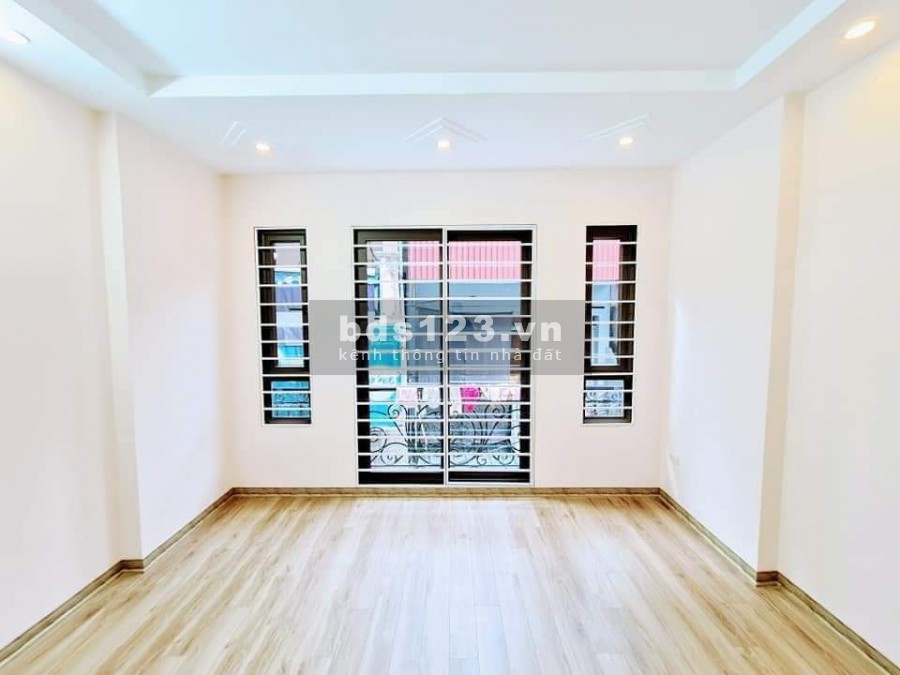 Bán nhà phố Thanh Nhàn nhà mới đẹp view toáng, dt 45m2, 4 tầng, mt 4.5m, giá 3.95 tỷ