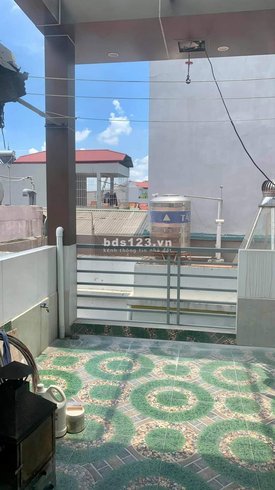 Cần sang nhượng Nhà 42m siêu đẹp phố Xã Đàn 2. ngõ trước nhà 3m