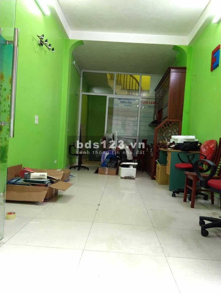 Nhà Hoàng Như Tiếp giá bán 2,8 tỷ, đúc kiên cố 5 tầng, dt 31m2, đã có sổ đỏ