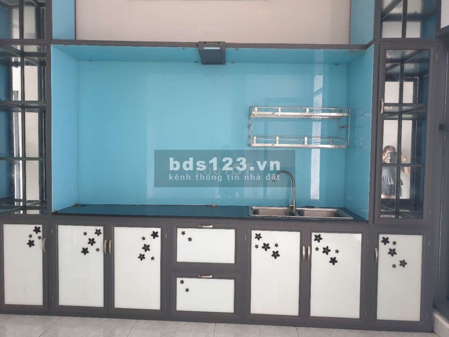 Cho thuê nhà MT Bùi Thị Xuân, Phường 3, Quận Tân Bình. Trệt 3 lầu có sẵn máy lạnh từng phòng