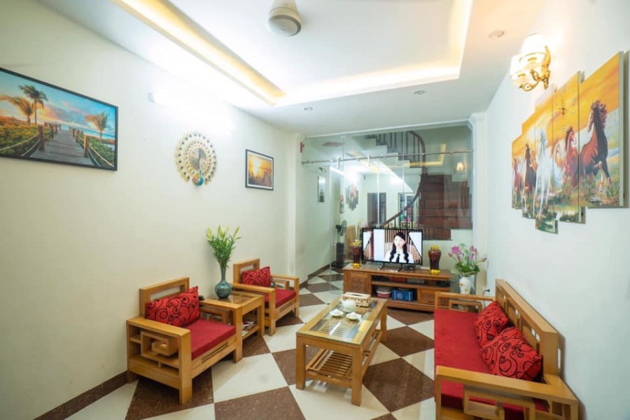 Bán nhà Nguyễn Đổng Chi, 50m, 5 tầng, gần phố nhà đẹp tặng nội thất, cực hiếm giá bán 4.6 tỷ