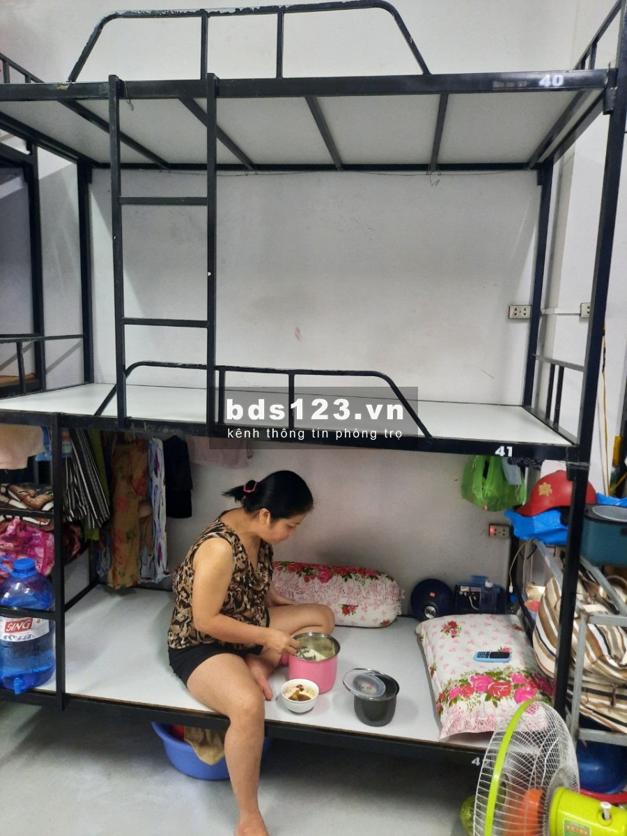 Trọ Ở ghép KTX 700k bao điện, nước. Quận Bình Thạnh, đầy đủ tiện nghi, lhcc