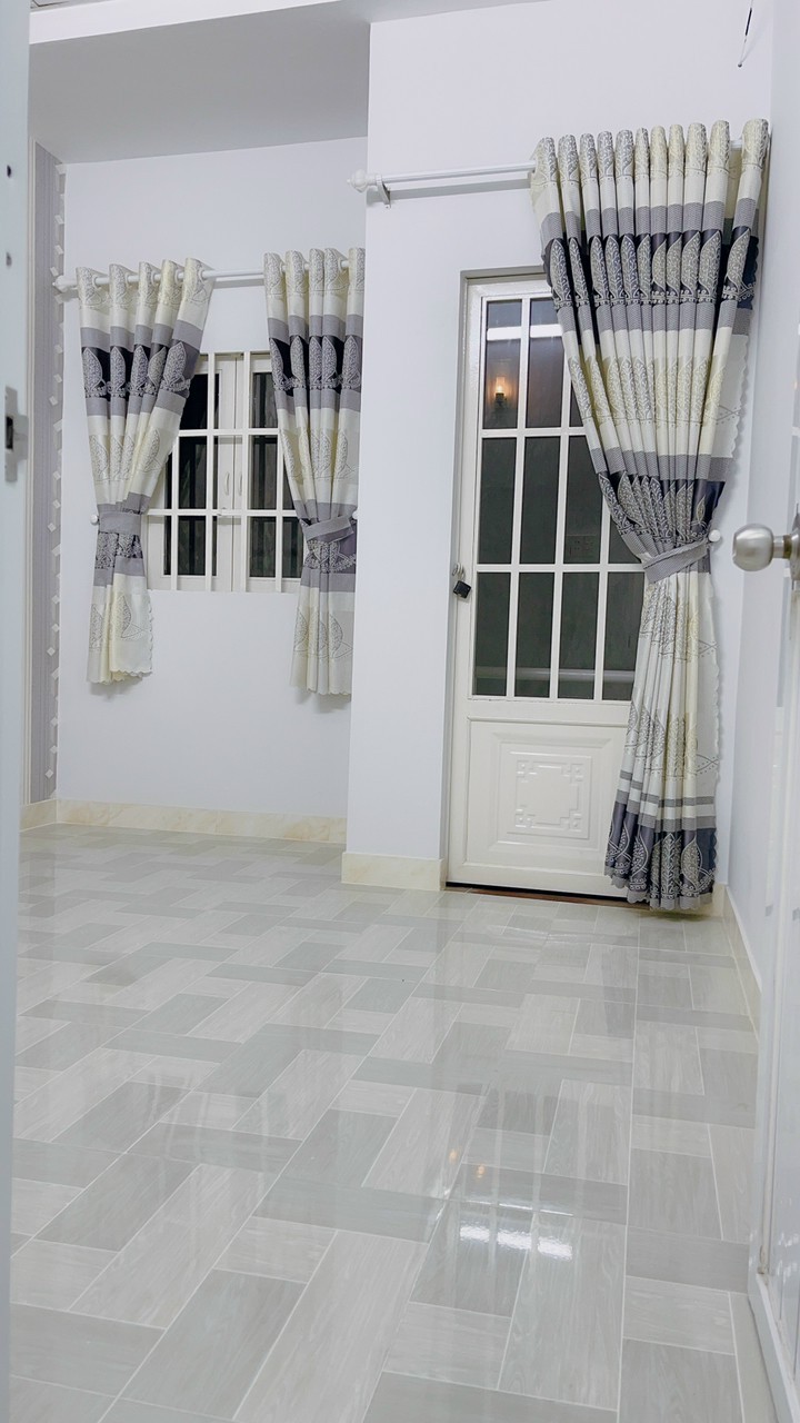Nhà bán hẻm 2020/50 ( thông ra hẻm 1982 ) Huỳnh Tấn Phát trung tâm Nhà Bè