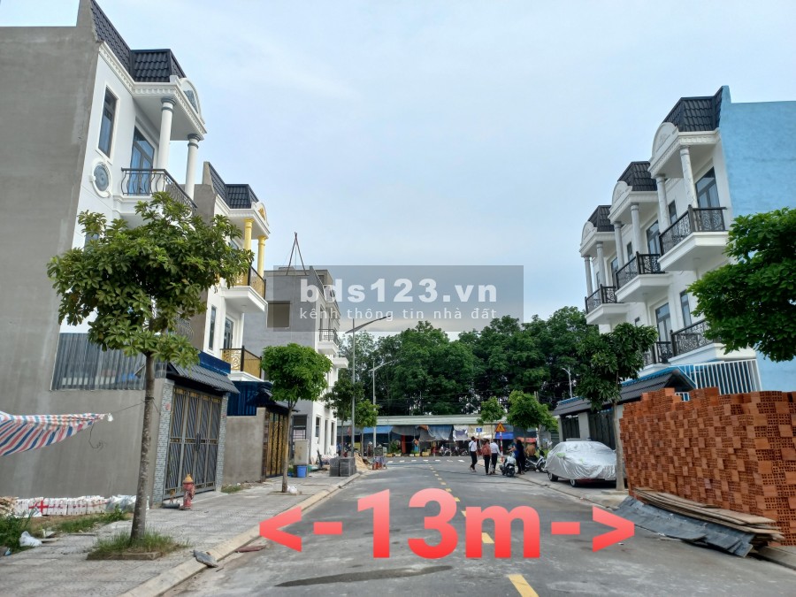 1 trệt 2 lầu gần Chợ Hàng Bông, cạnh đường Phú Lợi Cạnh QL Mỹ Phước tp Thủ Dầu Một, Bình Dương