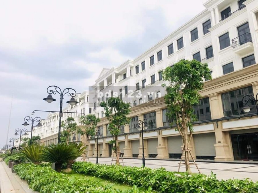 Cho thuê shophose 2 mặt tiền 5 tầng kinh doanh, đã hoàn thiện đầy đủ