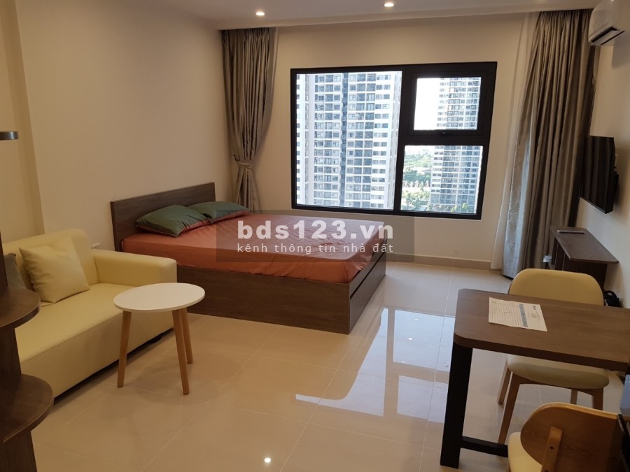 Cho thuê căn studio full đồ Vinhomes smart city, ban công lớn hường Đông Bắc