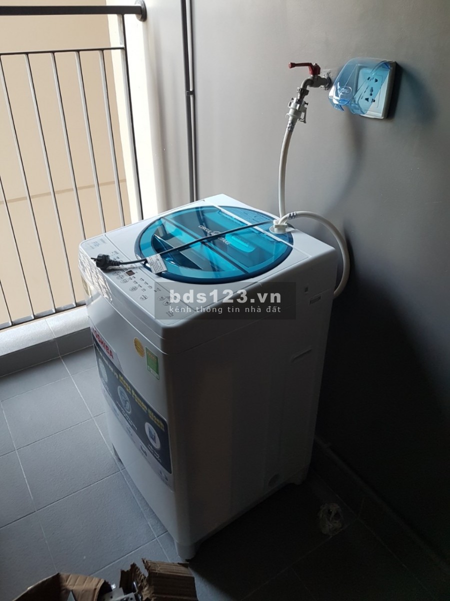 Cho thuê căn studio full đồ Vinhomes smart city, ban công lớn hường Đông Bắc