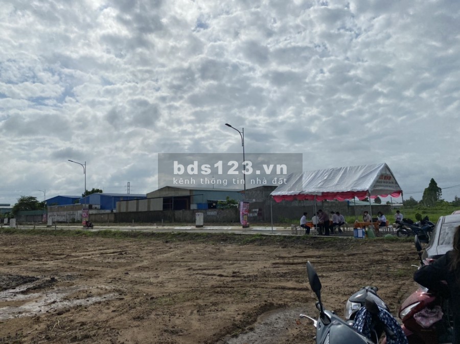 Tôi chính cần bán vài lô đất thổ cư sổ hồng riêng, giá bán nhanh 1 tỷ 4