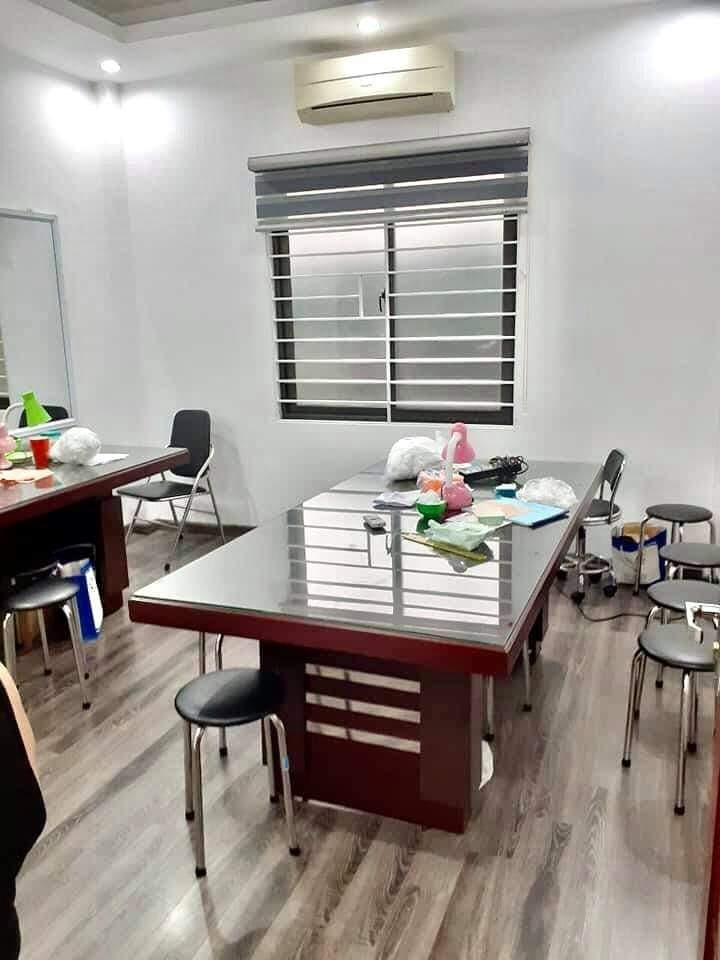 Nhà Quận Thanh Xuân gara ô tô kinh doanh dt 55m2 x 5 tầng 2 mặt thoáng giá nhỉnh 7 tỳ