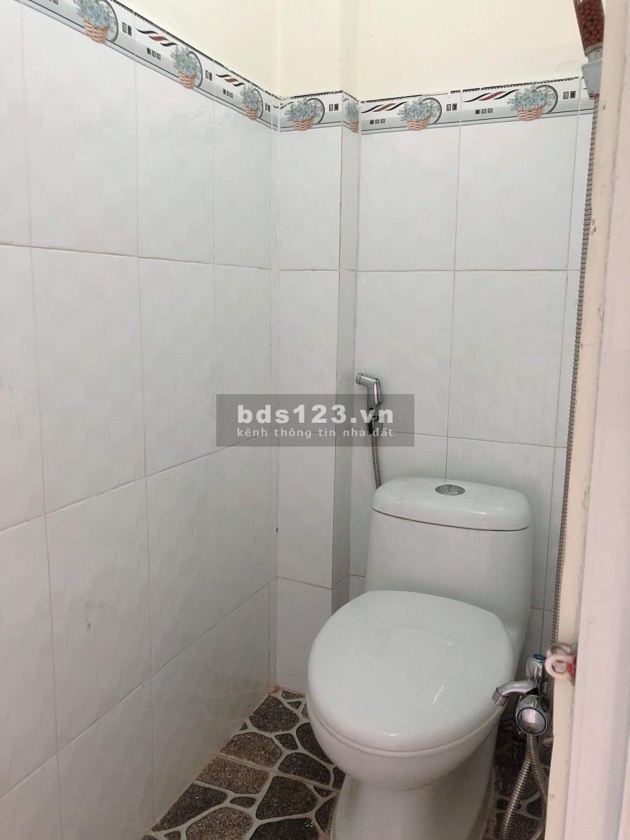 Bán nhà nguyên căn Quận 10 đường Ngô Gia Tự diện tích 35m2 giá bán 5.3 tỷ