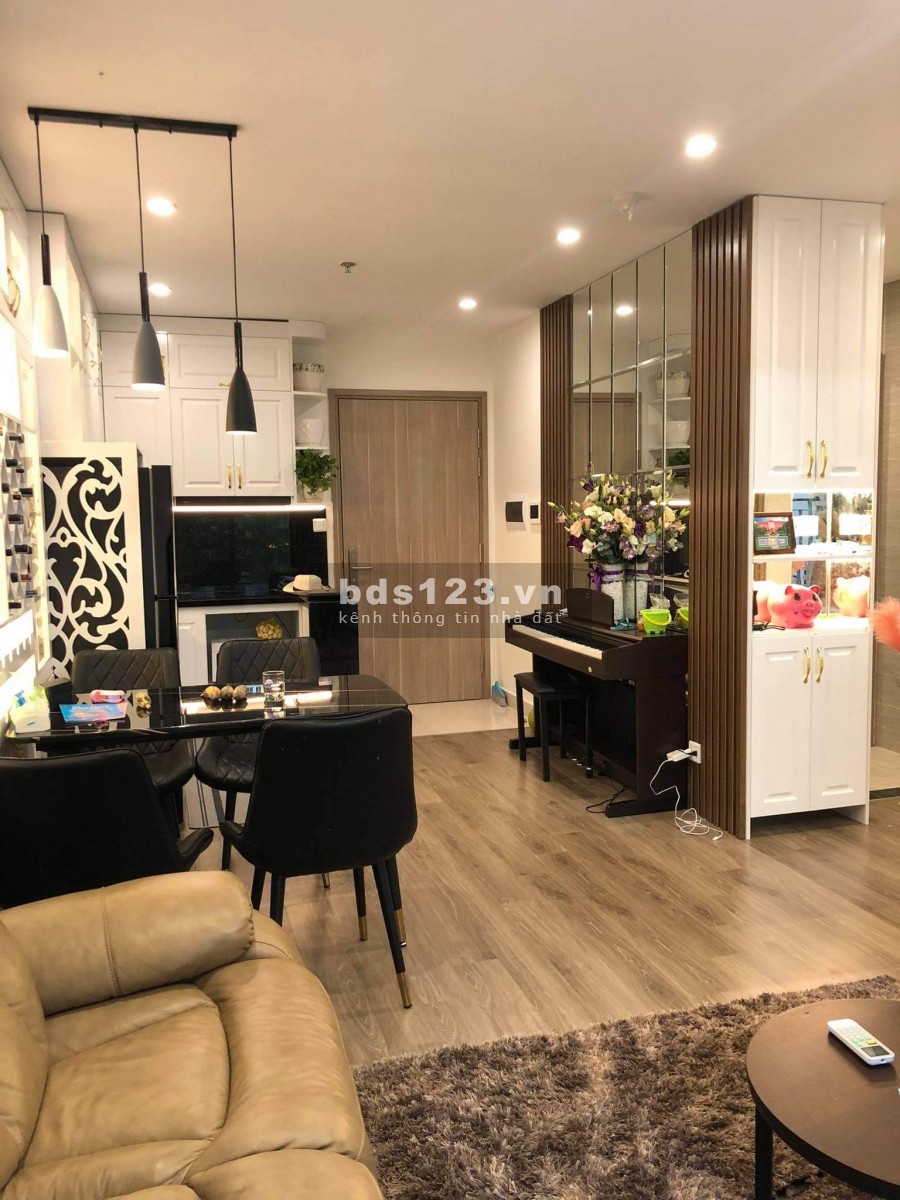 Cần Bán Gấp Căn Hộ 2 Phòng Ngủ VinHomes Ocean Park Gia Lâm, giá 2 tỷ