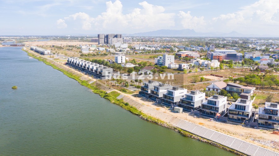 Biệt Thự Ven Sông Mang Tầm Vóc Quốc Tế - Regal One River Villas