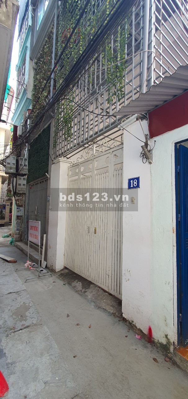 Bán nhà Hoàng Hoa Thám, 2 mặt ngõ, Thoáng trước sau, dt 47m2, giá bán 3.9 tỷ