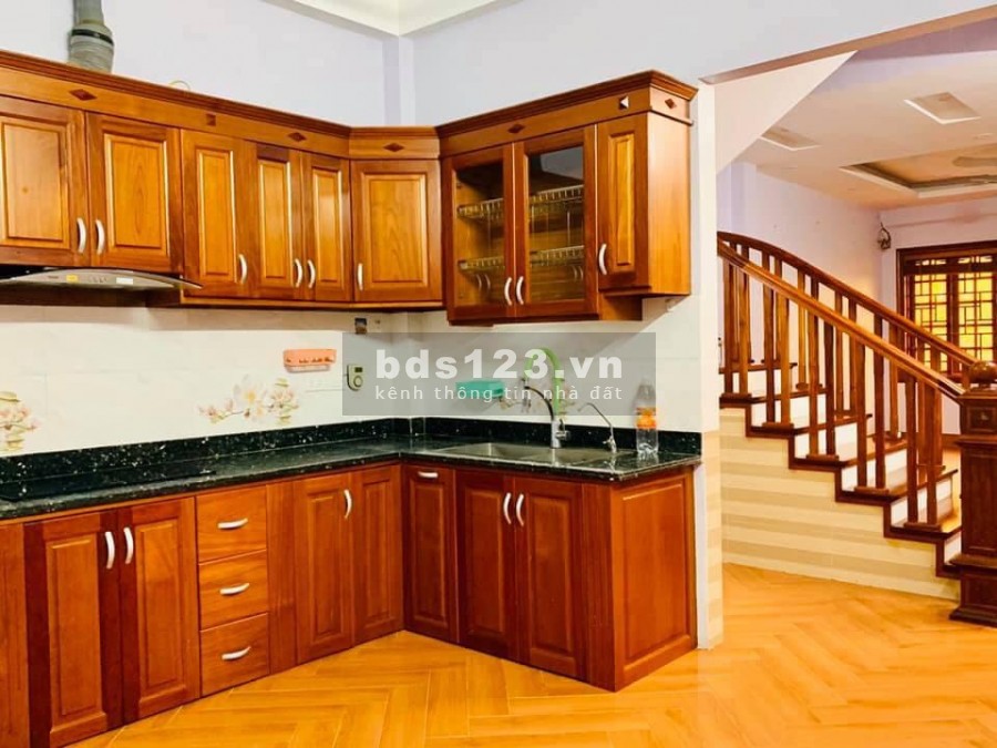 Bán Liền Kề Mậu Lương Kiến Hưng Hà Đông.DT50M. Mặt tiền 4M. Nhà mới xây 5 Tầng. Giá 6.1 Tỷ