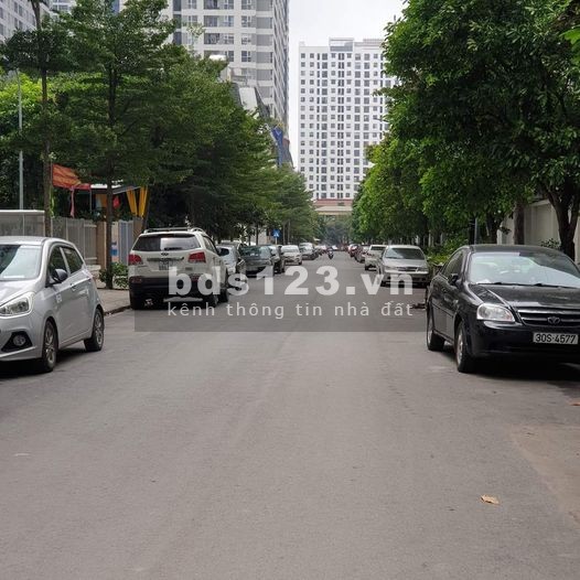 Khu phân lô Nguyễn Tuân, vị trí đẹp, 10m ra ô tô đỗ tránh ngày đêm, khu an ninh