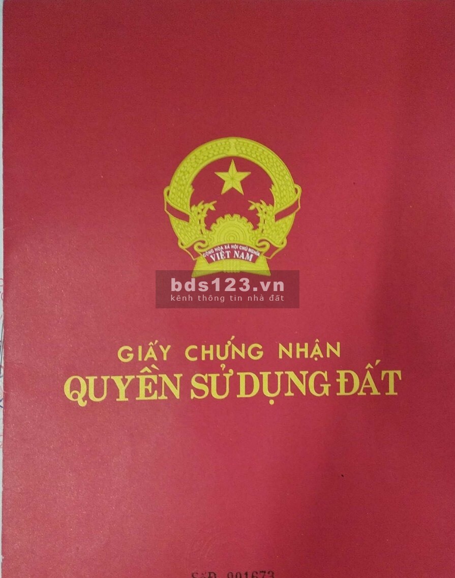 Bán đất ngõ 39 Đại Đồng, xe 3 bánh vào cửa, giá bán chỉ 40 triệu/m2, lh 0973404846