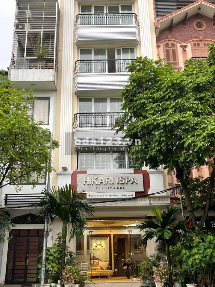 Nhà mới phố Trần Kim Xuyến view công viên, vỉa hè rộng, oto đỗ - 18 tỷ