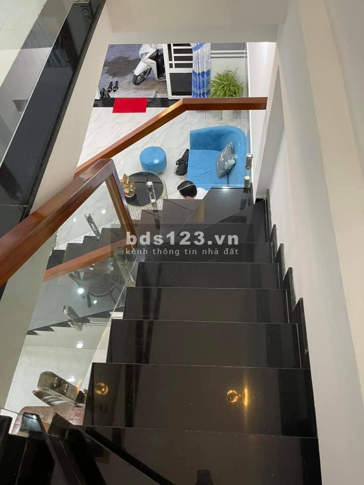 Bán nhà gấp nhà Phạm Văn Chiêu, Gò Vấp diện tích 37m2 giá 3.55tỷ LH 0789711228