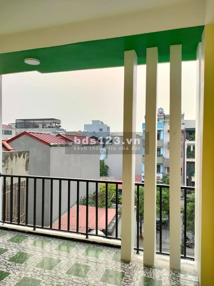 Bán nhà đẹp lô góc đường ô tô tránh nhau thoải mái, kinh doanh văn phòng, lhcc
