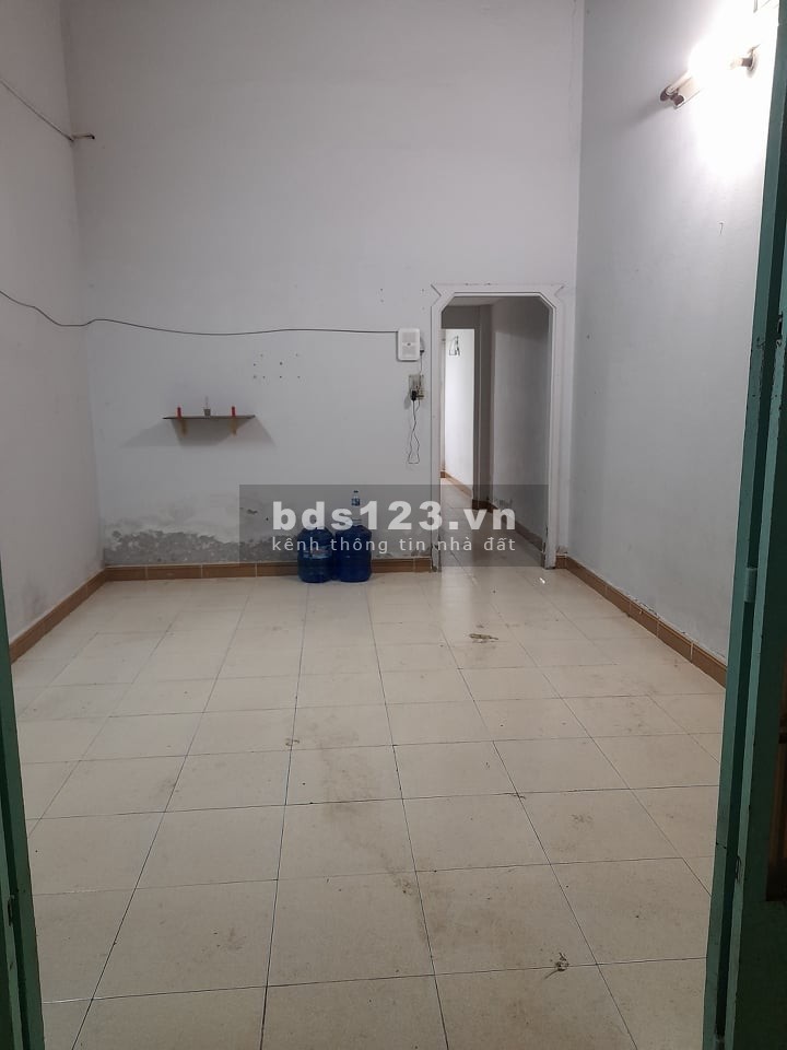 Bán nhà khu phố 4 Trường Chinh dt 57m2 giá chỉ 3.9 tỷ, Tân Thới Nhất Quận 12
