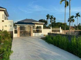 Bán lô đất tại Xích Thổ, Hồng Thái, An Dương, ngõ ô tô vào được, lh 0964380510