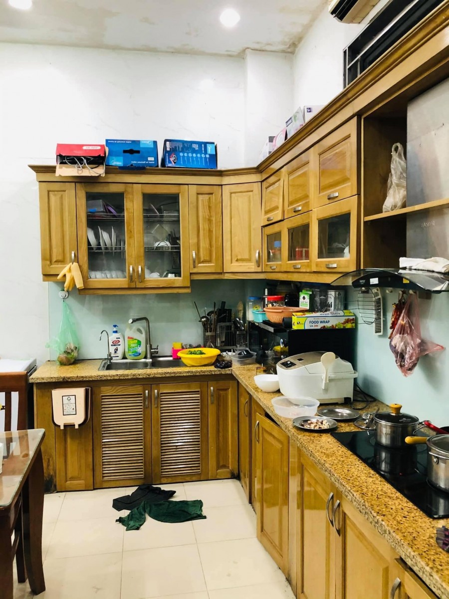 Bán nhà Kim Giang, Hoàng Mai, lô góc, dt 46m2, 4 tầng mới kiên cố, giá 3.6 tỷ
