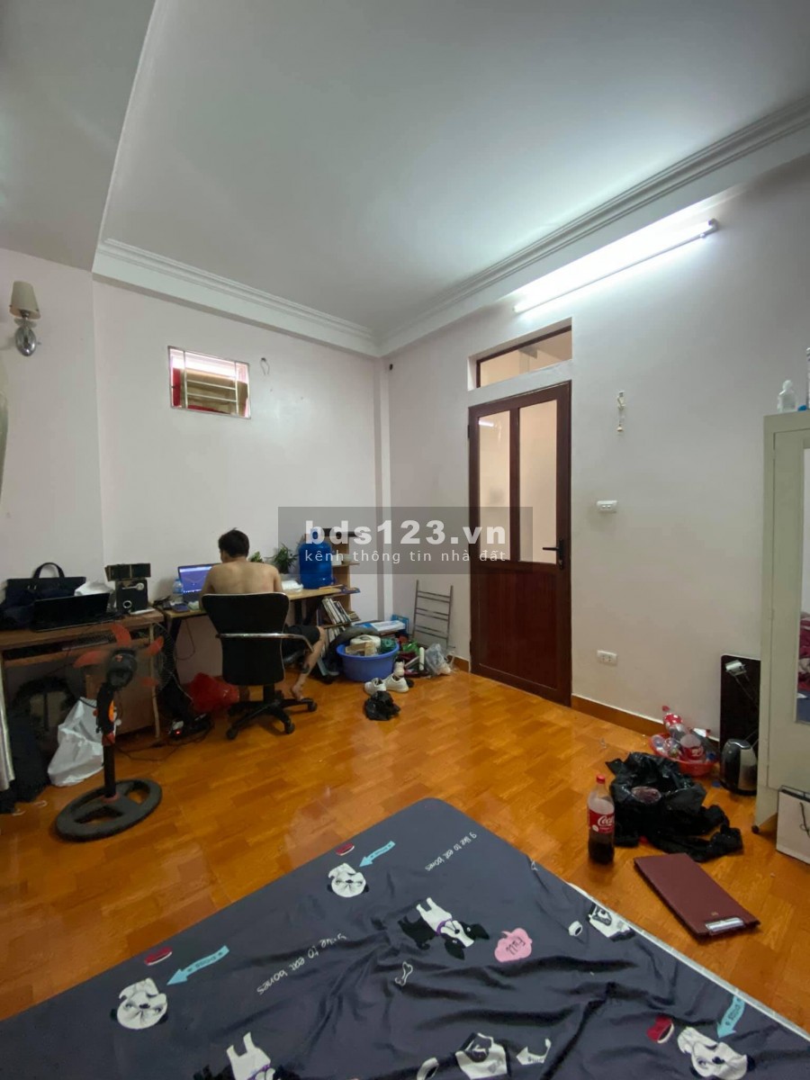 Bán nhà phân lô Đống Bát, lô góc Vip 3 mặt thoáng, ô tô đổ cửa, dtxd 45m2, giá 7.3 tỷ