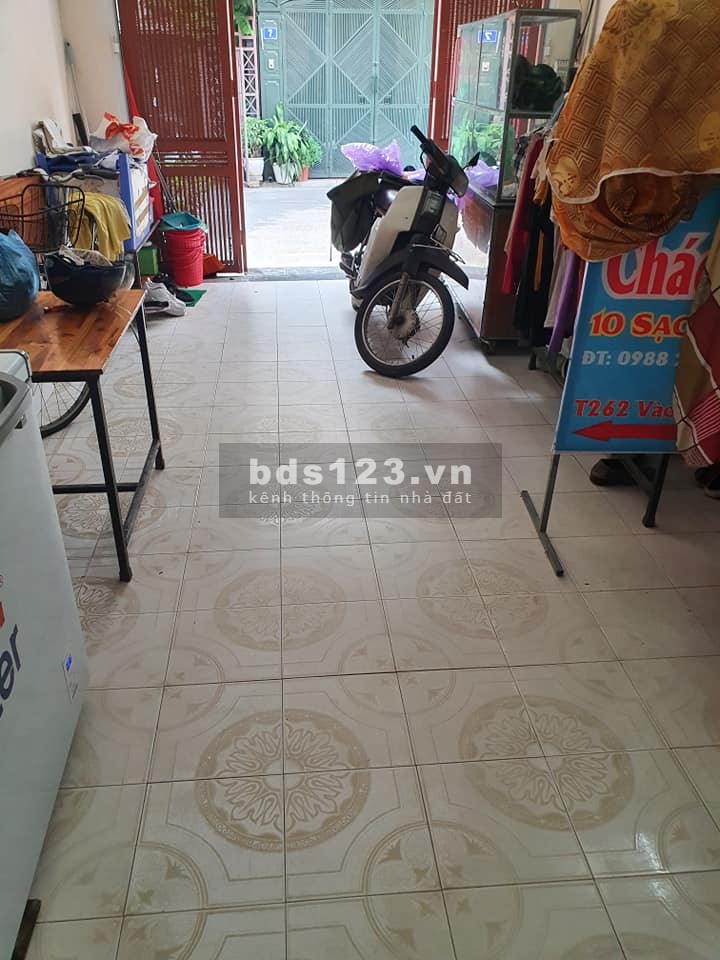 Bán nhà tập thể tầng 1 kinh doanh, phân lô quân đội. dt 70m2, giá 1.8 tỷ