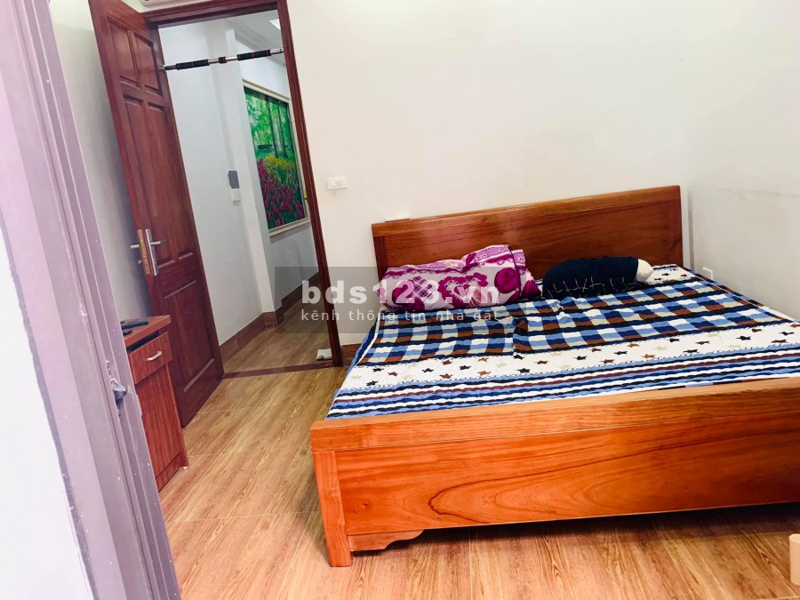 Bán gấp nhà Vĩnh Hưng Hoàng Mai, dt 40m2 x 4 tầng, mt 3.5m, về ở ngay, giá 3 tỷ