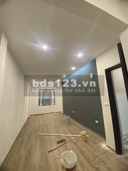 Bán nhà Nguyễn Kháng dt 50m2, mt 5.8m, ngõ rộng, gần chợ, giá 5.1 tỷ, lh 0961427470