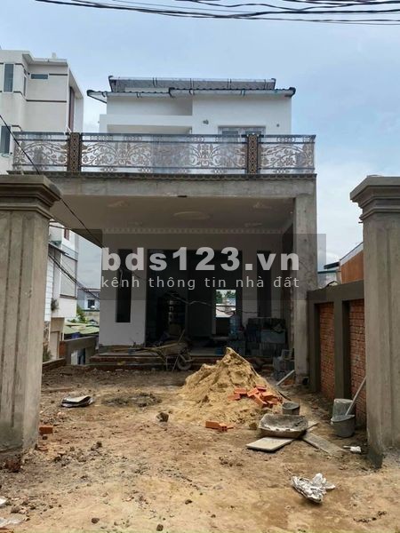 Căn nhà Hiện Đại 3 mặt Tiền 6x30 hẻm Trương Đăng Quế, Tân Lợi, Buôn Me Thuột
