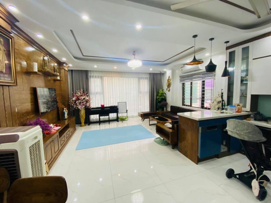 Nhà đẹp Hàm Nghi 6 tầng thang máy, nhà mới xây căn góc 2 mặt thoáng, gara ô tô 2 xe 7 chỗ.