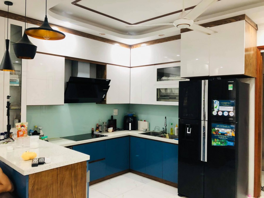 Nhà đẹp Hàm Nghi 6 tầng thang máy, nhà mới xây căn góc 2 mặt thoáng, gara ô tô 2 xe 7 chỗ.