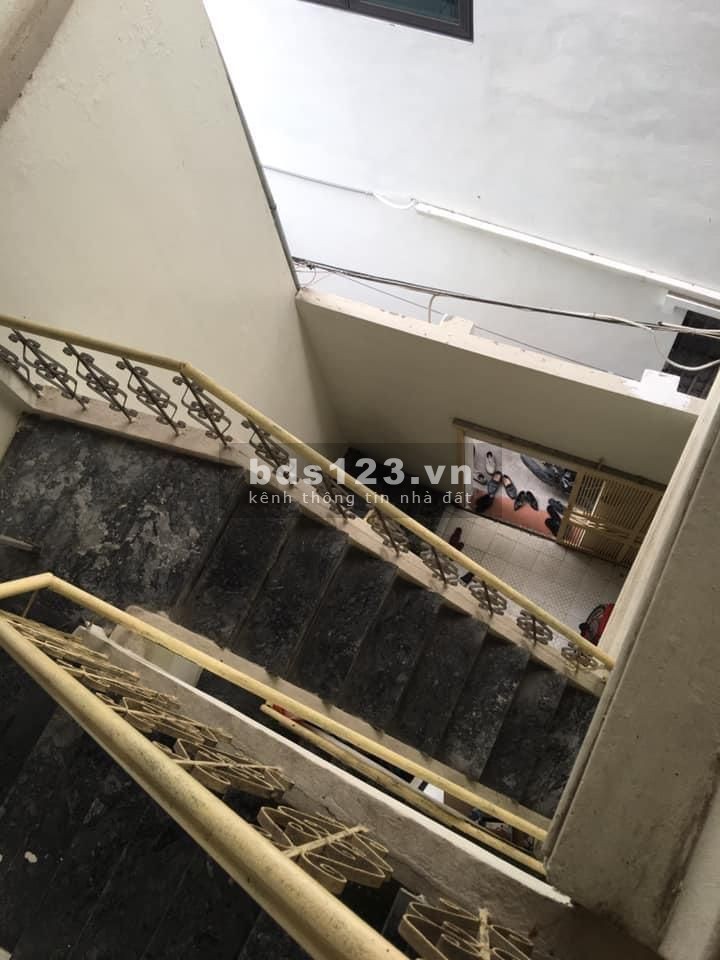 Chỉ 3.9 tỷ, ở ngay, ô tô, Tây Sơn, diện tích sử dụng 40m2, 3 tầng đúc, mt 4m
