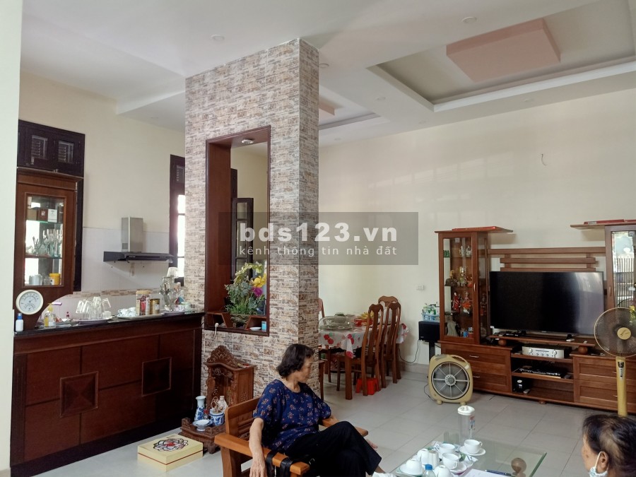 Bán biệt thự giá hời mặt tiền phố. Nguyễn Cơ Thạch, Quận Nam Từ Liêm, giá 23 tỷ