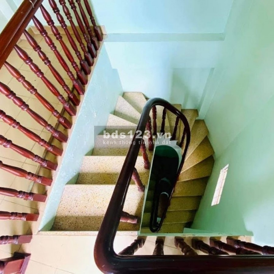 Bán nhà 4 tầng 3 mặt thoáng mát chỉ 3.8 tỷ, nhà ngay chợ Bà Chiểu đường Lê Quang Định