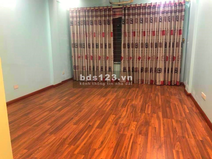 Bán nhà Ao Sen, Hà Đông, mặt phố ô tô tránh, kinh doanh khủng mặt tiền 4m