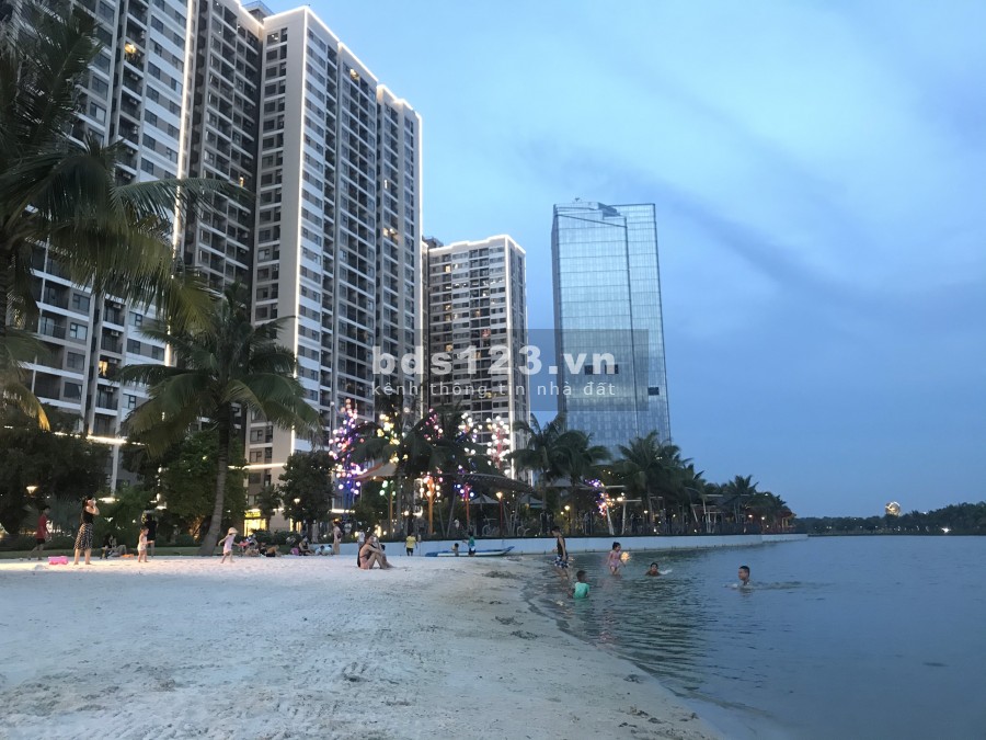 Em đang bán căn hộ bên VinHomes Ocean Park, giá thoả thuận chính chủ