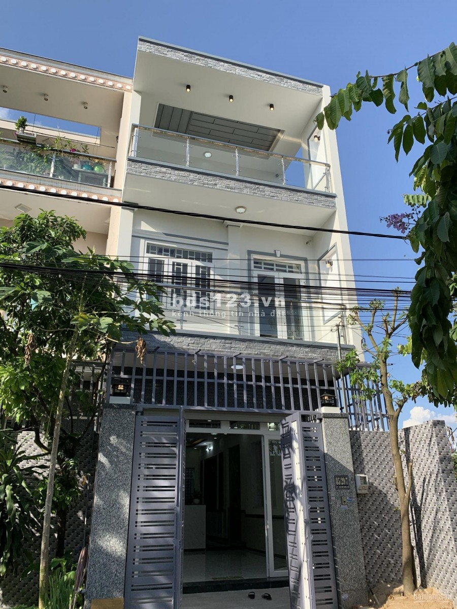 Ông anh vợ gửi bán nhà tai Tân Phú Trung Củ Chi, 2 lầu 1 trệt giá mùa dich giá chỉ 2,8 tỷ LH:0982638022