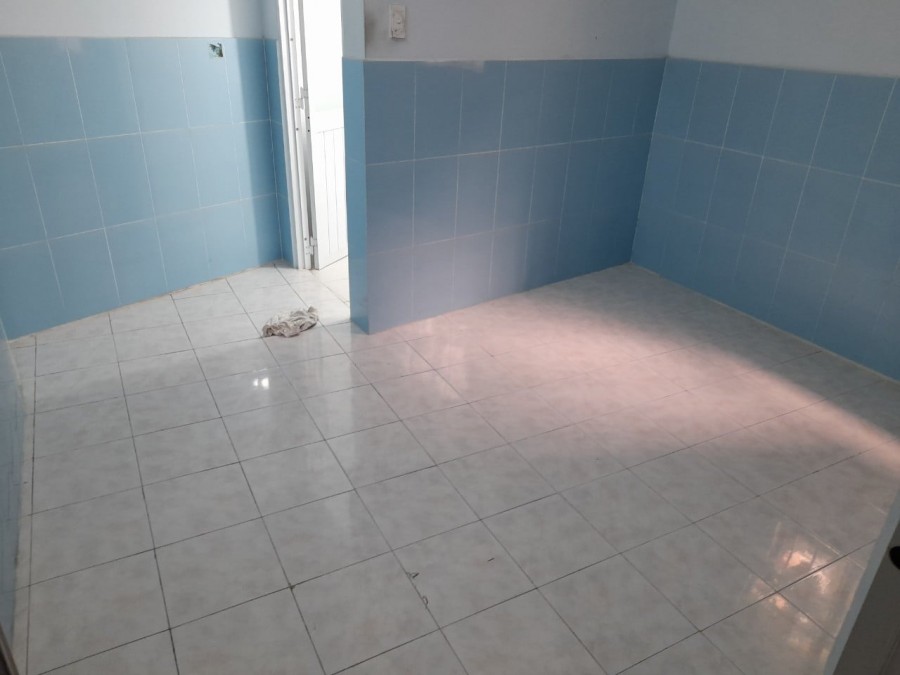 Hẻm xe hơi sát nhà Trần Tấn giáp bàu cát Tân Bình. chỉ 3,4 còn TL. LH 0979847570