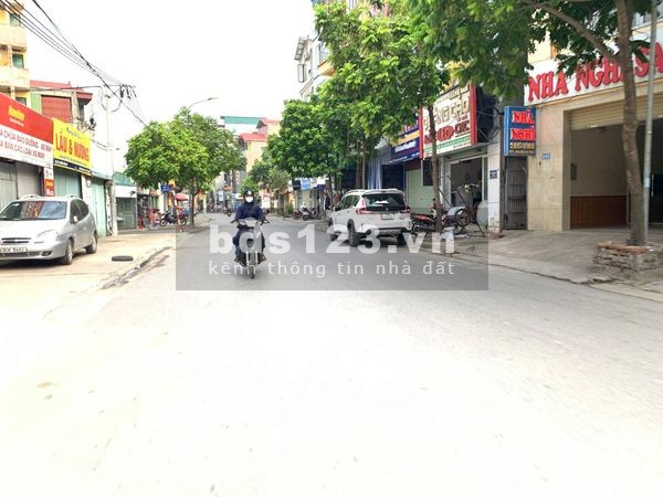 Cần bán nhà cấp 4 về ở được luôn giá chỉ 1,45 tỷ Trâu Quỳ, Gia Lâm. LH: 0983253426