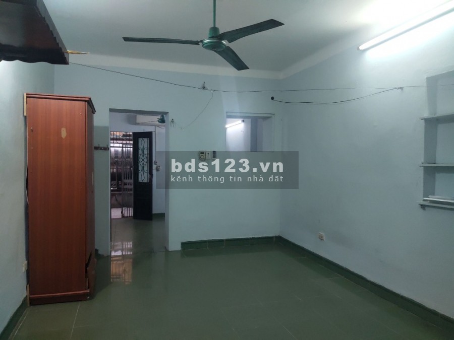 Cho thuê căn hộ tằng 1 trung tâm Dốc Ngọc Hà, có đấy đủ tiện ích, lhcc