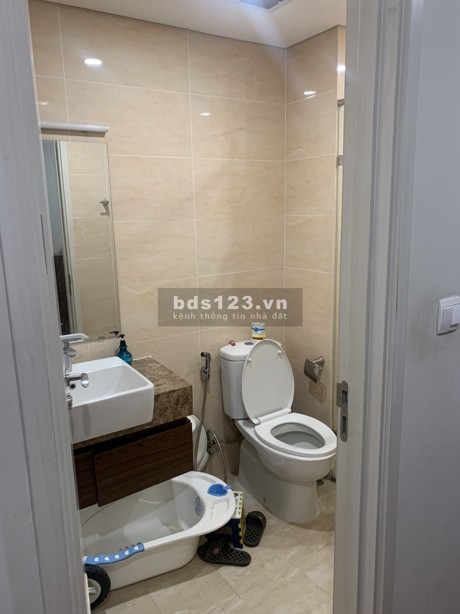 Cho thuê căn 3 ngủ tại chung cư Goldseason 47 Nguyễn Tuân , Thanh Xuân